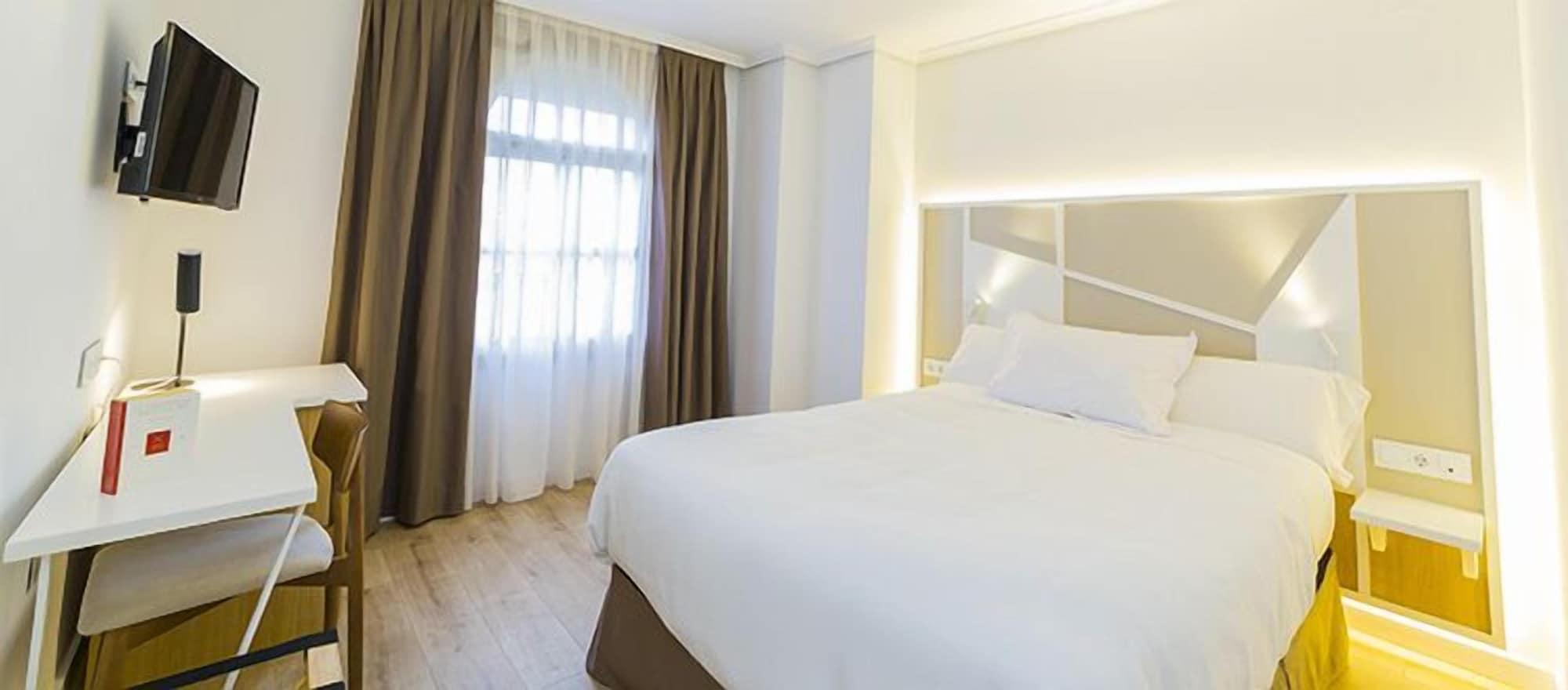Hospedium Hotel Canitas Maite Gastronomico Casas Ibanez Εξωτερικό φωτογραφία